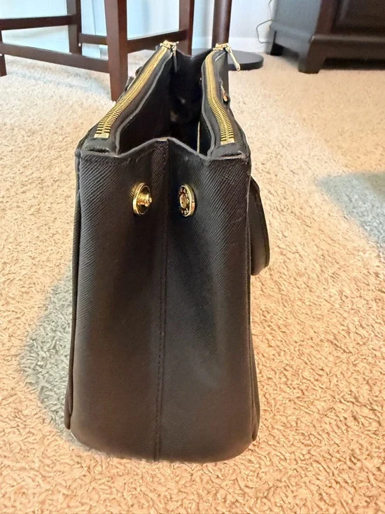 Prada Black Saffiano Double-Zip Satchel with Gold Hardware - Picture 3 of 12